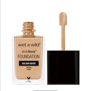 Brand New - Wet N Wild Matte Foundation - Shade Golden Beige